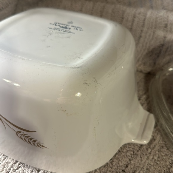 COPY - Vintage Corningware Wheat Stalk Design with Glass Lid - Picture 6 of 10